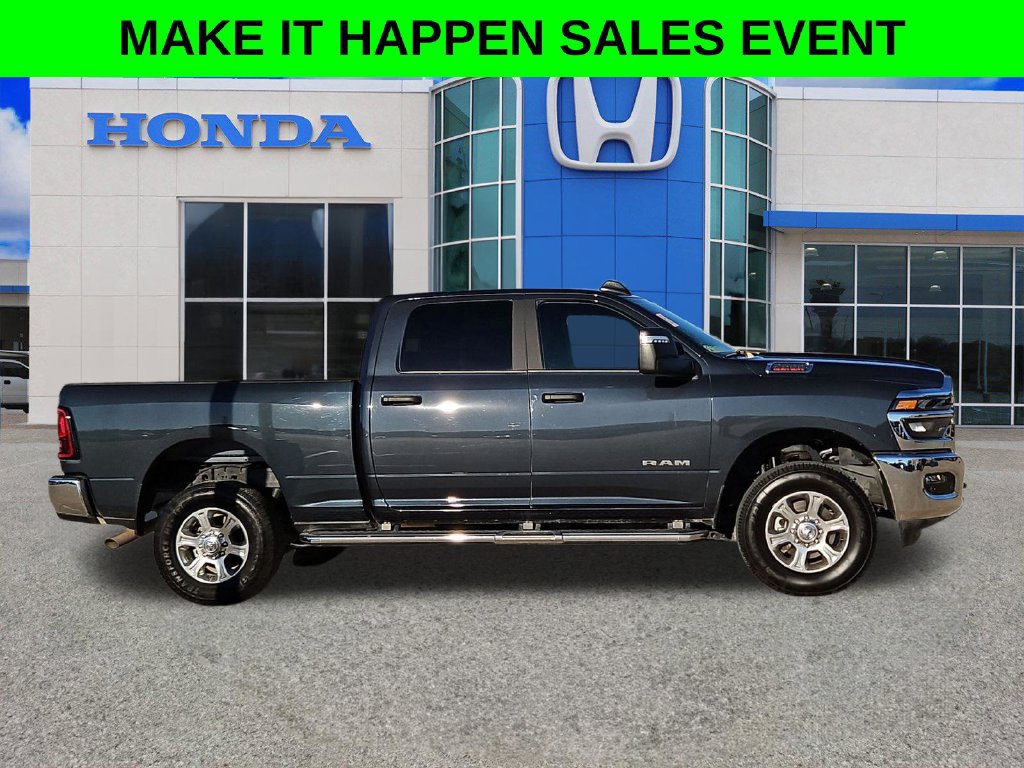 Used 2026 RAM 2500 Big Horn AWD/4WD image 16