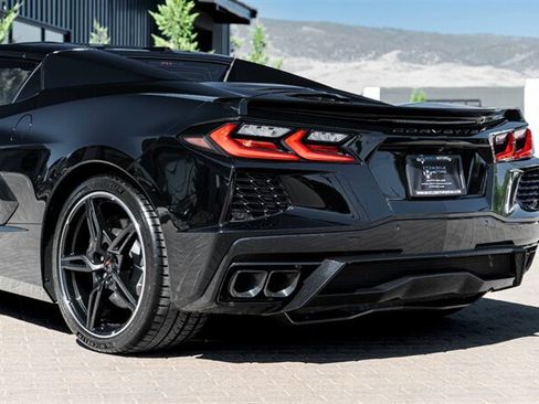 Used 2023 Chevrolet Corvette Stingray Preferred Conv w/ Battery Protection Package RWD image 12