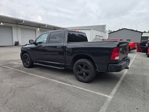Used 2018 RAM 1500 Express w/ Black Ram 1500 Express Group image 5