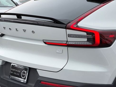Certified 2023 Volvo C40 P8 Recharge Ultimate AWD/4WD image 10