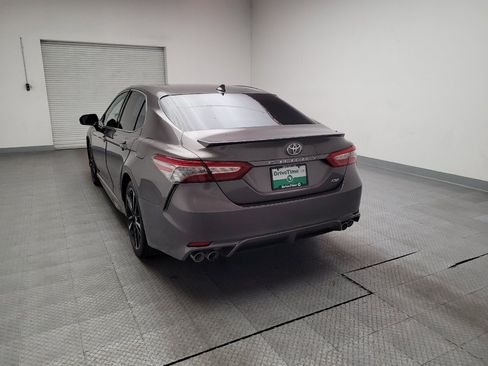 Used 2019 Toyota Camry XSE FWD image 6