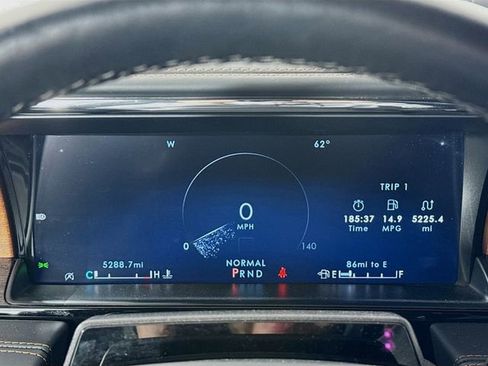 Used 2024 Lincoln Navigator L Black Label image 12