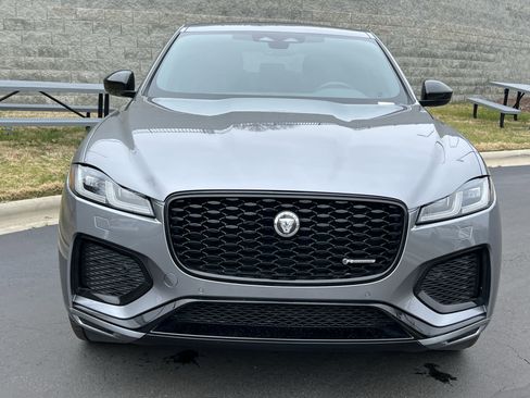 Certified 2025 Jaguar F-PACE R-Dynamic S image 10
