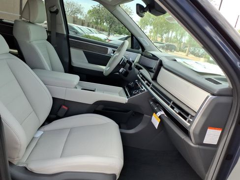 New 2026 Hyundai Santa Fe Limited AWD/4WD image 7