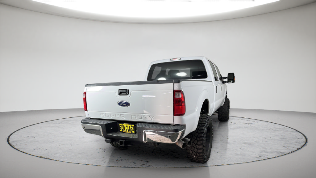 Used 2016 Ford F250 XLT w/ XLT Premium Package AWD/4WD image 8