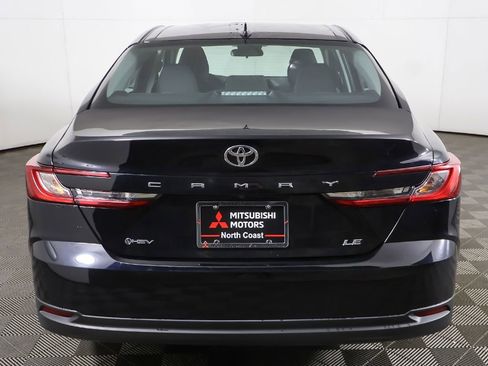 Used 2025 Toyota Camry LE image 10