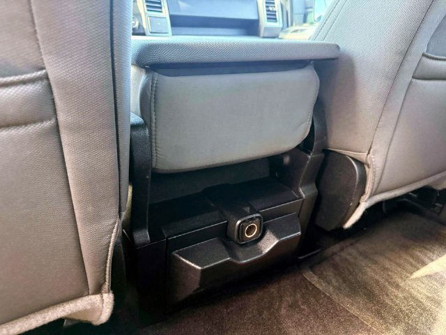 Used 2016 Ford F150 XLT AWD/4WD image 15