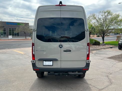 New 2026 Mercedes-Benz Sprinter 2500 image 4