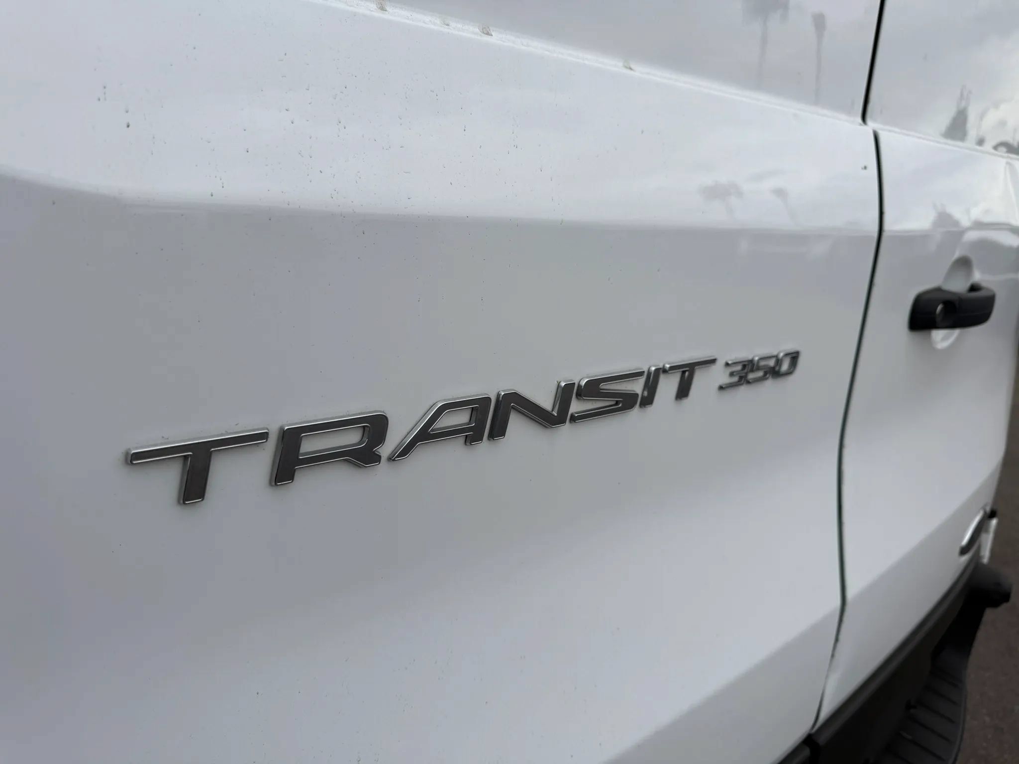 Used 2021 Ford Transit 350 Medium Roof AWD image 11