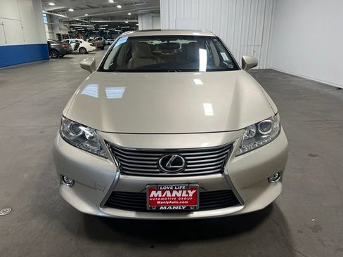 Used 2014 Lexus ES 350 w/ Luxury Package FWD image 8