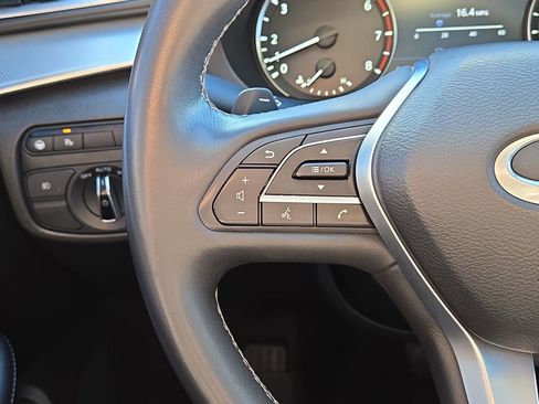 Used 2022 INFINITI QX50 Essential image 21