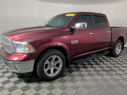 Used 2016 RAM 1500 Laramie w/ Convenience Group image 9