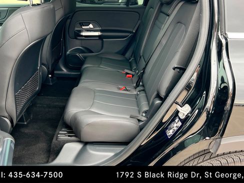 Used 2025 Mercedes-Benz GLB 250 GLB 250 image 21