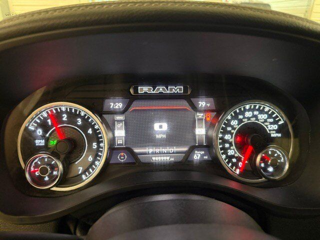 Used 2022 RAM 1500 Laramie w/ Off Road Group AWD/4WD image 52