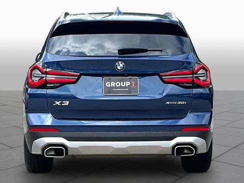 Used 2022 BMW X3 xDrive30i w/ Premium Package AWD/4WD image 4