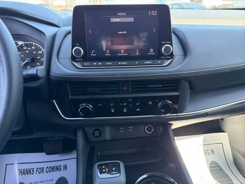 Certified 2025 Nissan Rogue S image 20