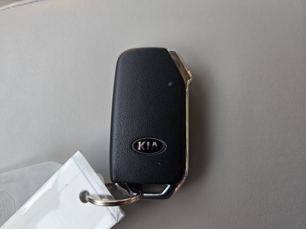 Used 2020 Kia Telluride EX w/ Towing Package AWD/4WD image 30