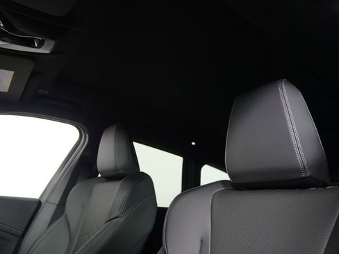 Used 2026 BMW X1 xDrive28i w/ Technology Package image 11