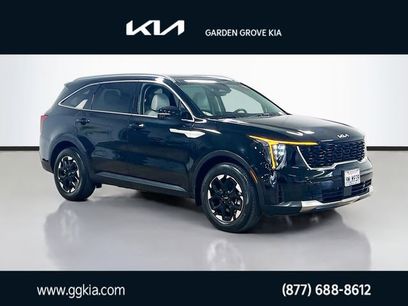 Used 2024 Kia Sorento S w/ Panoramic Sunroof Package