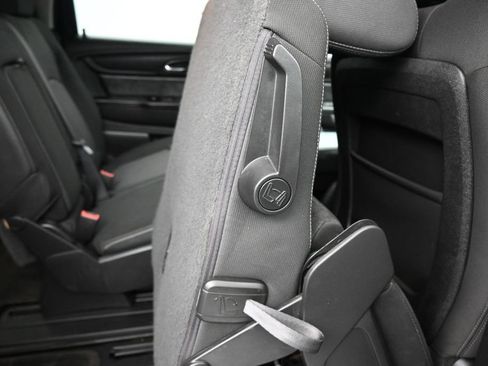 Used 2017 Chevrolet Traverse LT w/ Style and Technology Package AWD/4WD image 44