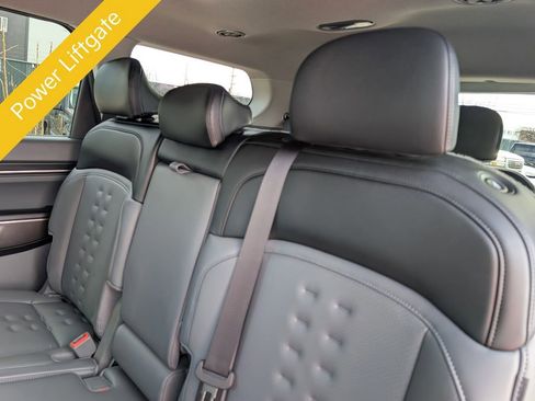 Certified 2024 Kia EV9 Wind image 16