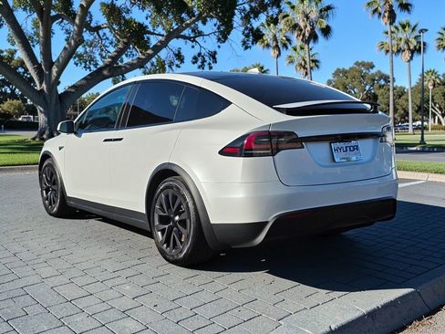 Used 2023 Tesla Model X AWD/4WD image 7