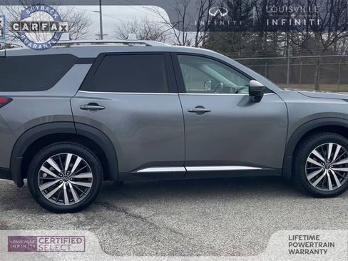 Used 2022 Nissan Pathfinder Platinum w/ Cargo Package image 9