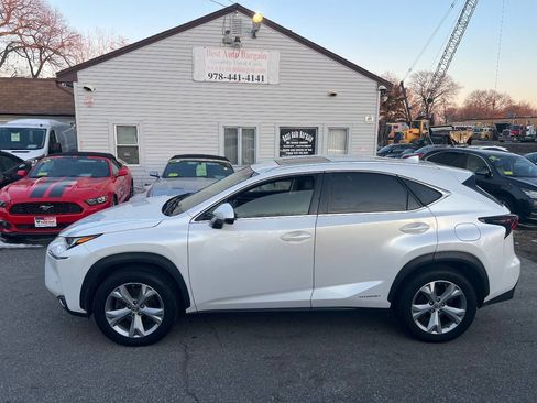 Used 2017 Lexus NX 300h AWD w/ Premium Package image 2