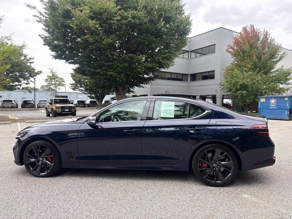 Used 2023 Genesis G70 3.3T w/ Sport Prestige Package AWD/4WD image 7