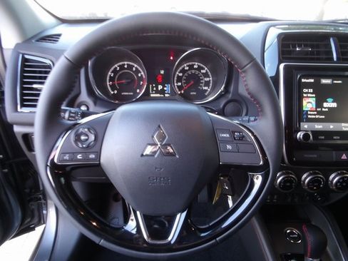 New 2025 Mitsubishi Outlander Sport LE image 27