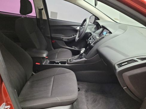Used 2018 Ford Focus SEL FWD image 21
