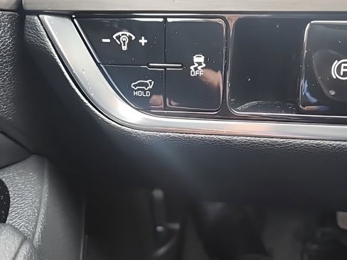 Used 2023 Kia Sportage X-Line w/ X-Line Premium Package image 17