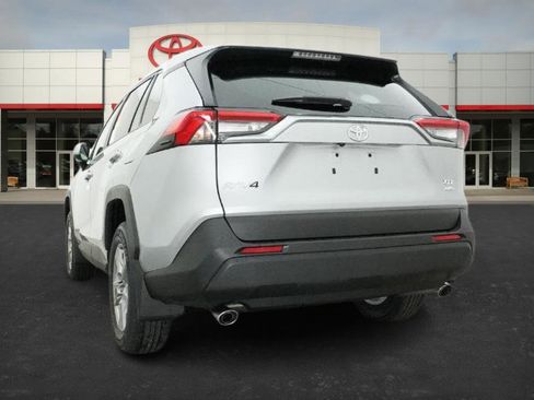 New 2025 Toyota RAV4 XLE image 15