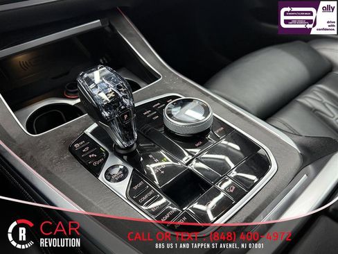 Used 2019 BMW X5 xDrive50i w/ M Sport Package AWD/4WD image 28