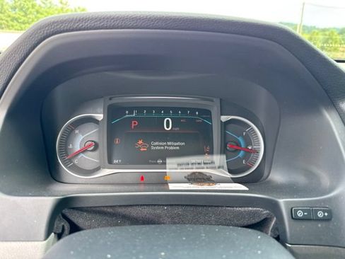 Used 2022 Honda Pilot Special Edition image 2