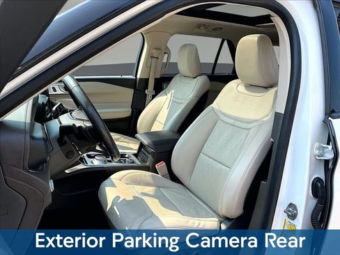 Used 2020 Ford Explorer Platinum w/ Premium Technology Package AWD/4WD image 25