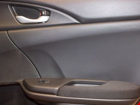 Used 2021 Honda Civic EX image 10