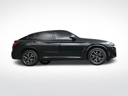 Used 2024 BMW X4 M40i w/ Premium Package image 30