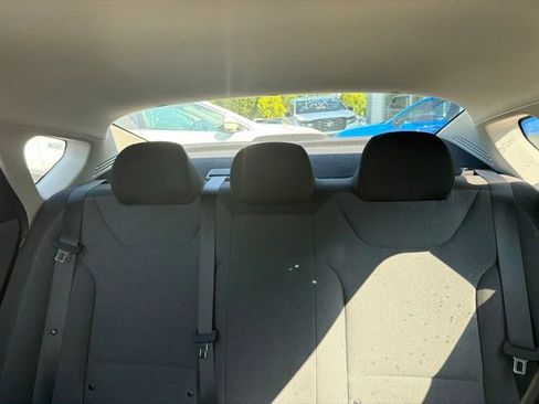 Used 2025 Kia K4 FWD image 13