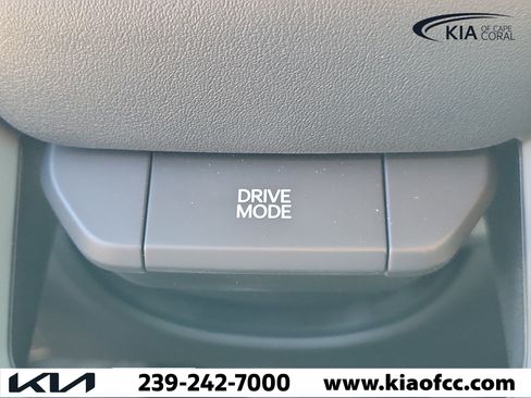 New 2027 Kia Telluride EX w/ Towing Package FWD image 28