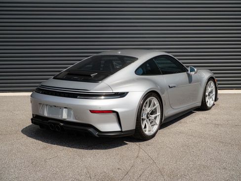 Used 2026 Porsche 911 GT3 RWD image 24