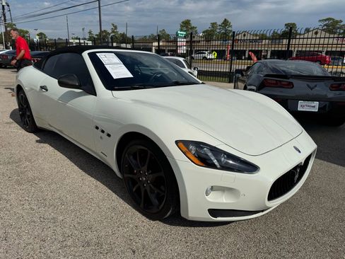 Used 2013 Maserati GranTurismo Convertible image 46