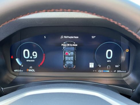 Used 2025 Ford Explorer Active image 17