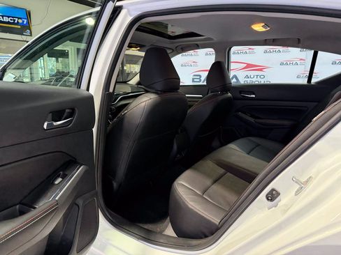 Used 2023 Nissan Altima 2.5 SR w/ SR Premium Package AWD/4WD image 40
