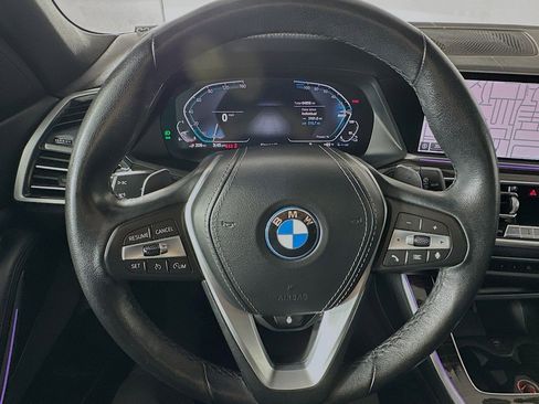 Used 2023 BMW X5 xDrive45e image 19