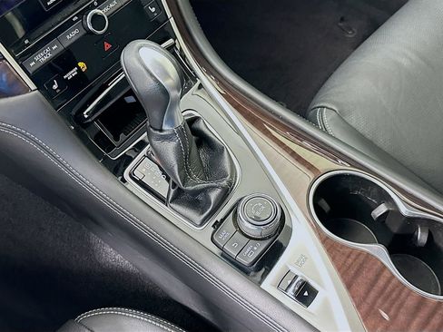 Used 2015 INFINITI Q50 Premium w/ Deluxe Touring Package RWD image 17