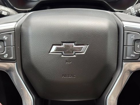 Used 2025 Chevrolet Blazer RS FWD image 25