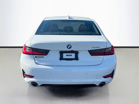 Used 2021 BMW 330i Sedan w/ Driving Assistance Package image 6