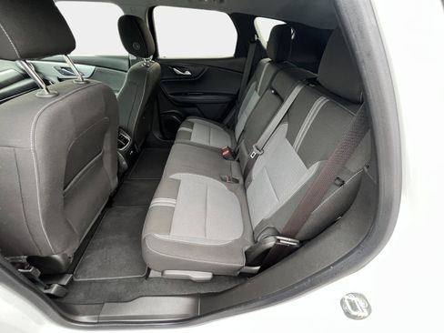 Used 2023 Chevrolet Blazer LT image 11