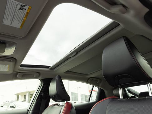 Certified 2023 Toyota Prius Prime FWD image 14